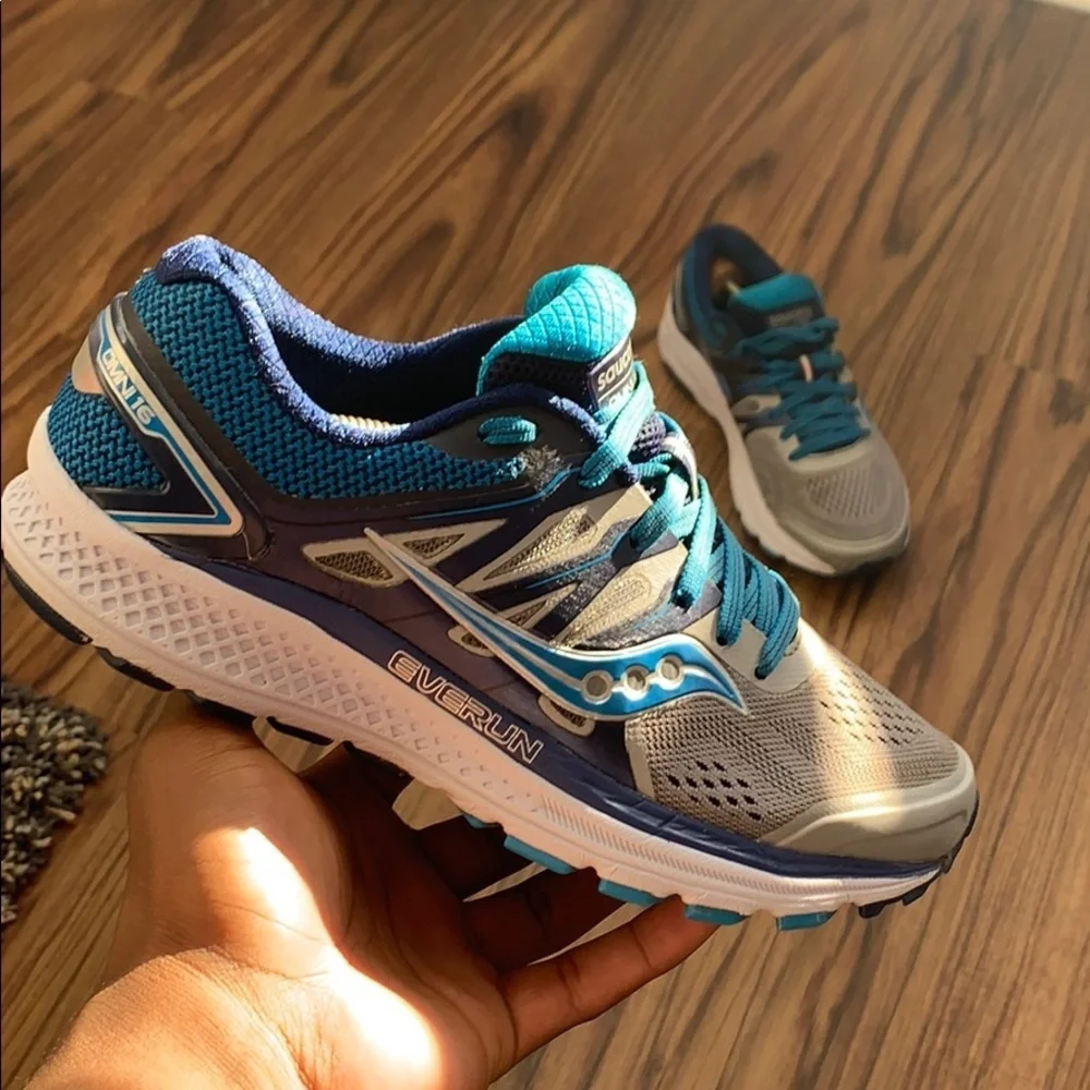 Saucony OMNI 16 Everun Women